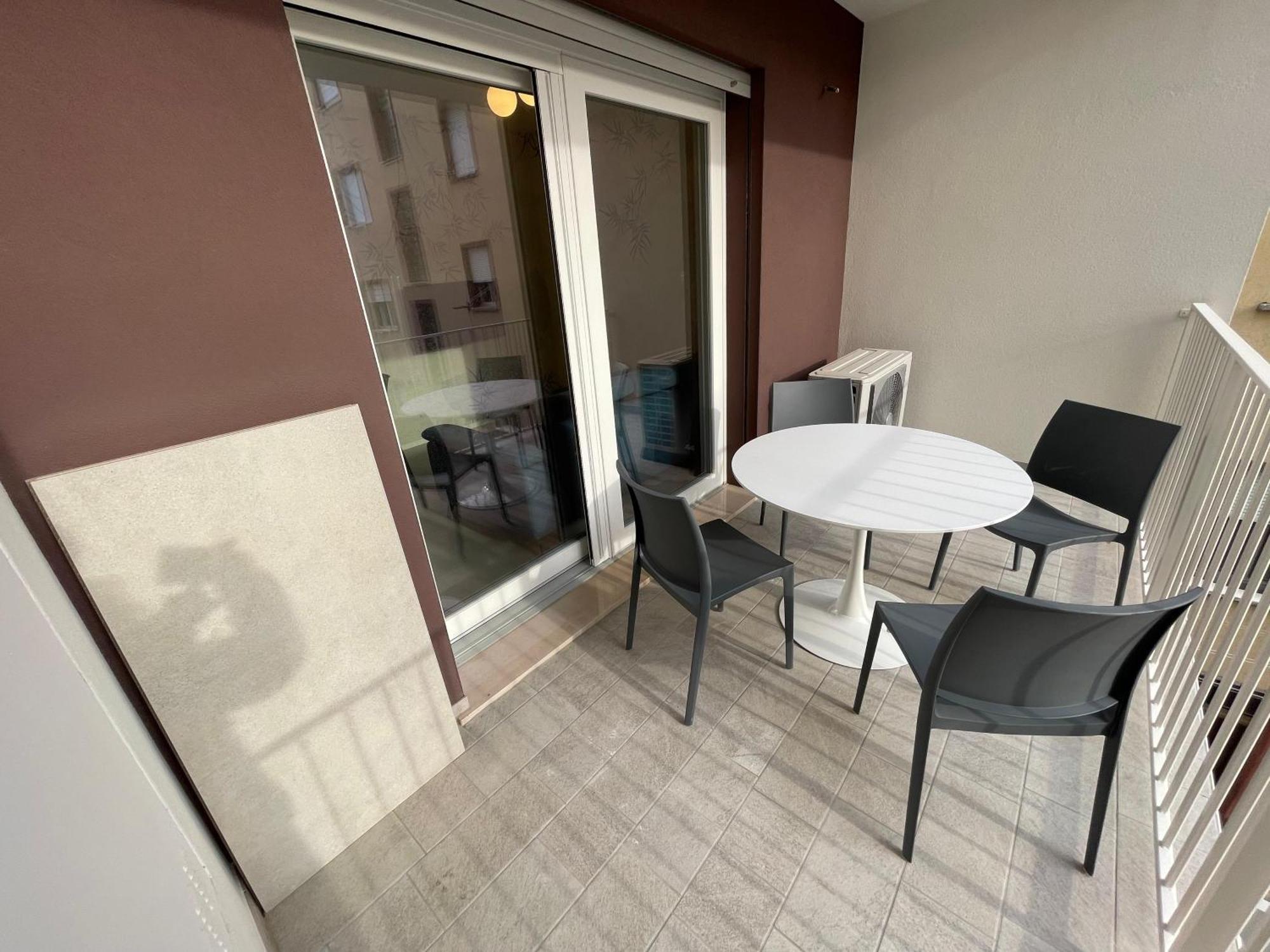 New Residence R1 - Agenzia Cocal กาออร์เล ภายนอก รูปภาพ